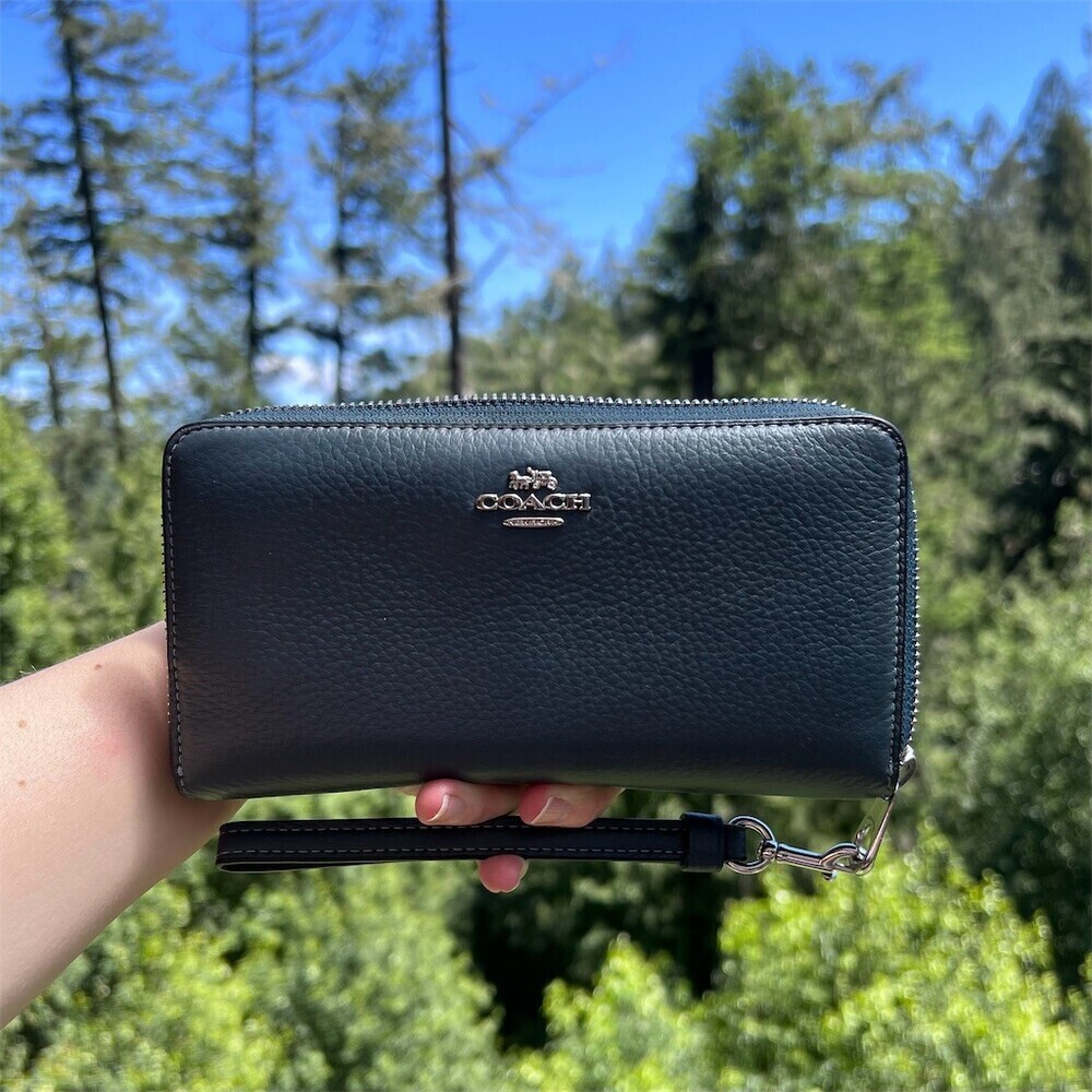 COACH Long Zip-Around Wallet Navy Blue Pebble Leather Silver Hardware AUTHENTIC